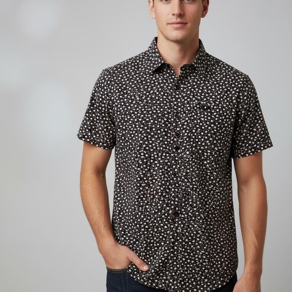 RVCA Dark Floral Button Down Shirt‎ SZ M